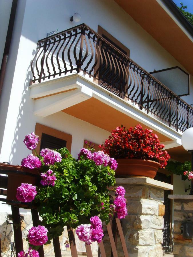 Casa Lieta Panzió Subiaco Kültér fotó