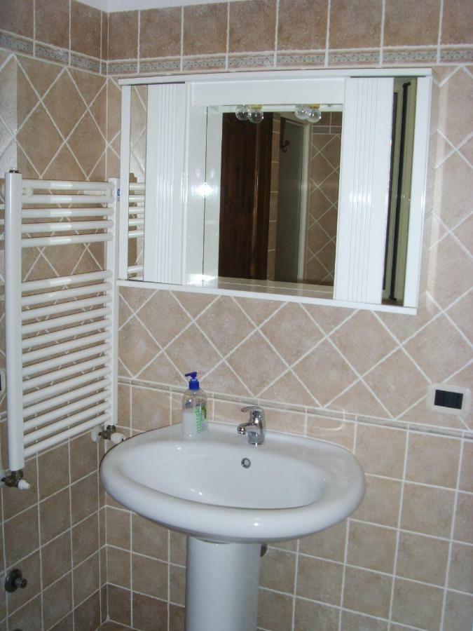 Casa Lieta Panzió Subiaco Kültér fotó