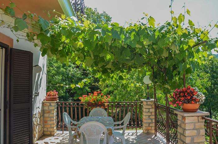 Casa Lieta Panzió Subiaco Kültér fotó