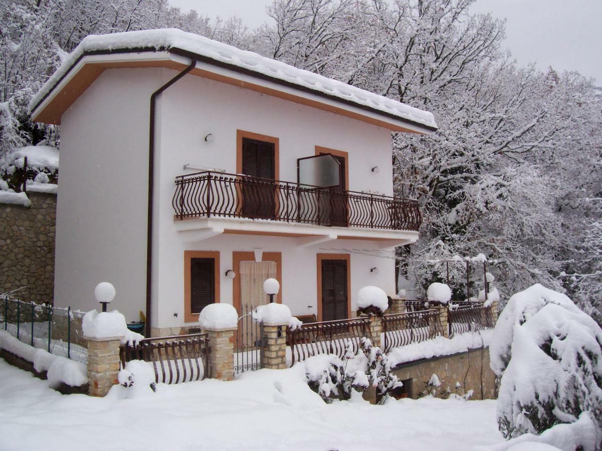 Casa Lieta Panzió Subiaco Kültér fotó
